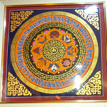 Mandala-vẽ-tay-chủng-tự-OM-8CT-71×71cm---8-triệu